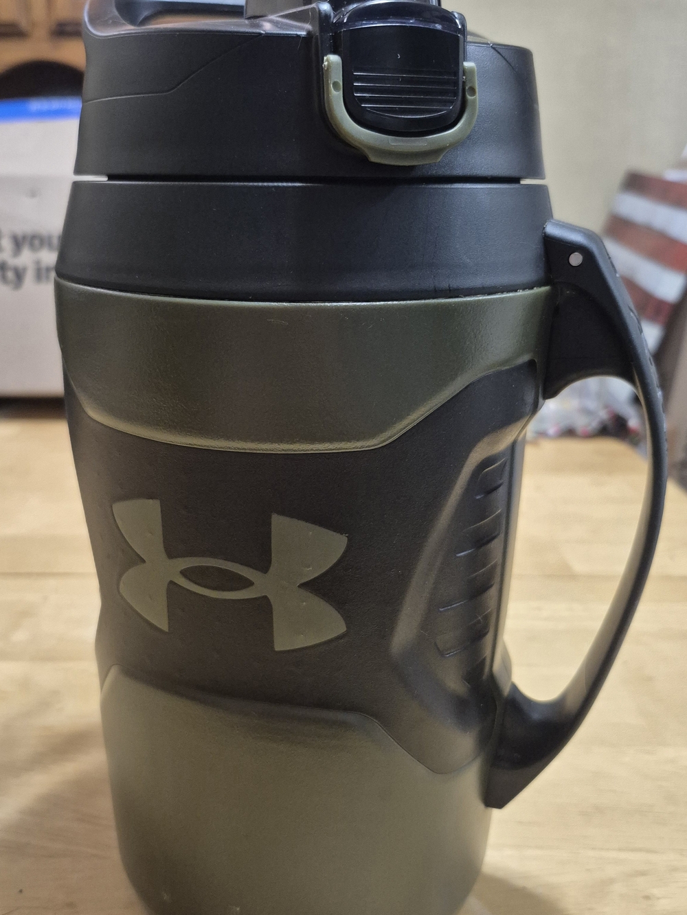 Under Armour Army Green & Black 64oz Insulated Water Jug